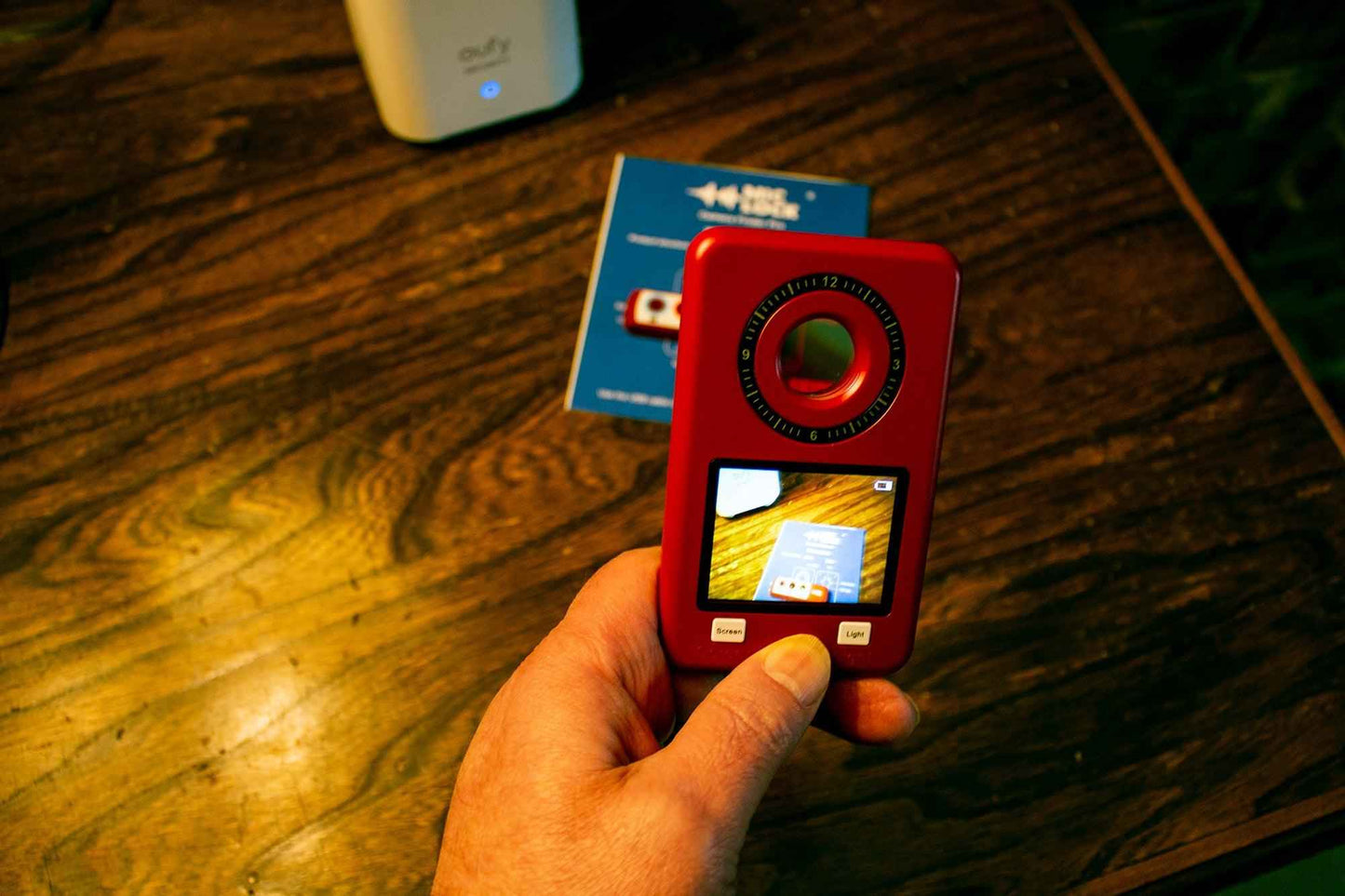 Mic-Lock Camera Finder Pro - Red - Mic-Lock