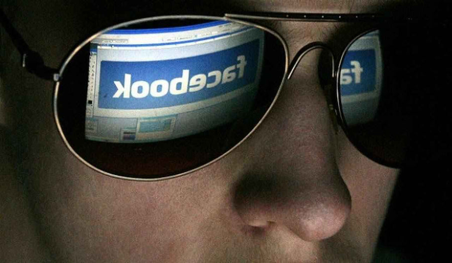 Is Facebook actually secretly listening to you? - Mic-Lock