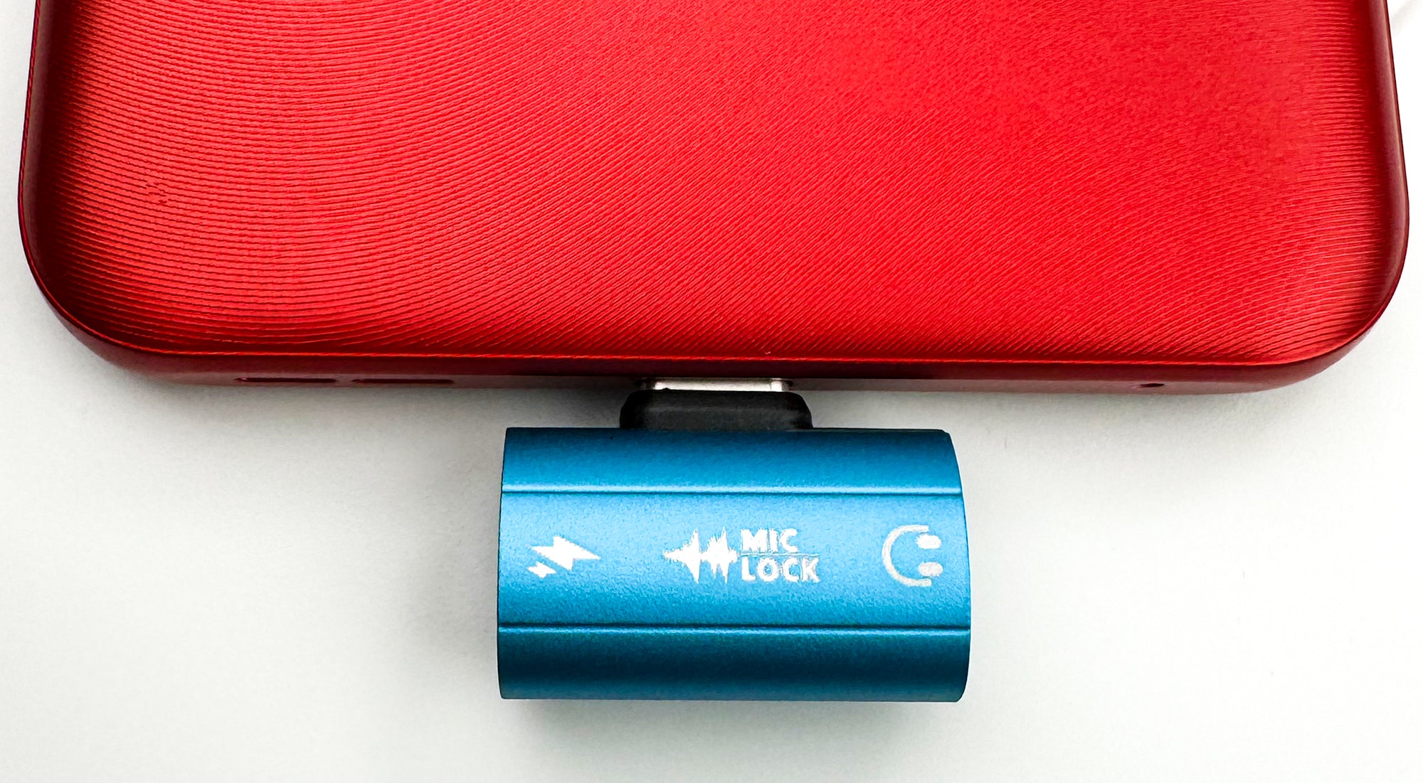 Mic-Lock USB-C Microphone Blocker HiFi SoundPass & Secure Charger Blue